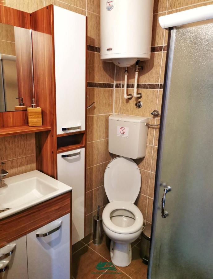 Villa Balconlux - Zavojsko Jezero, Pirot Luaran gambar